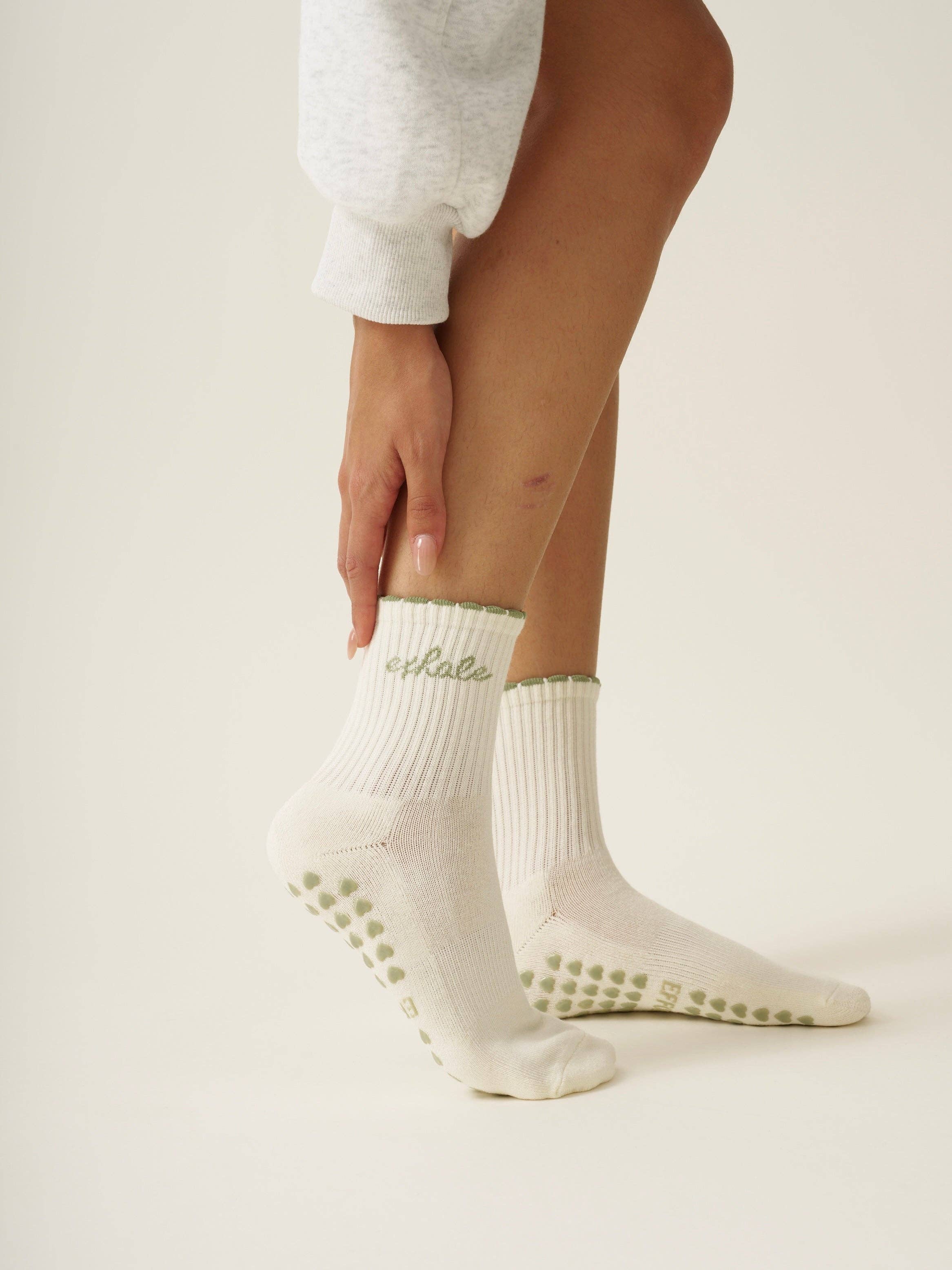 🧘🏼‍♀️ Inhale Exhale Grip Pilates Socks